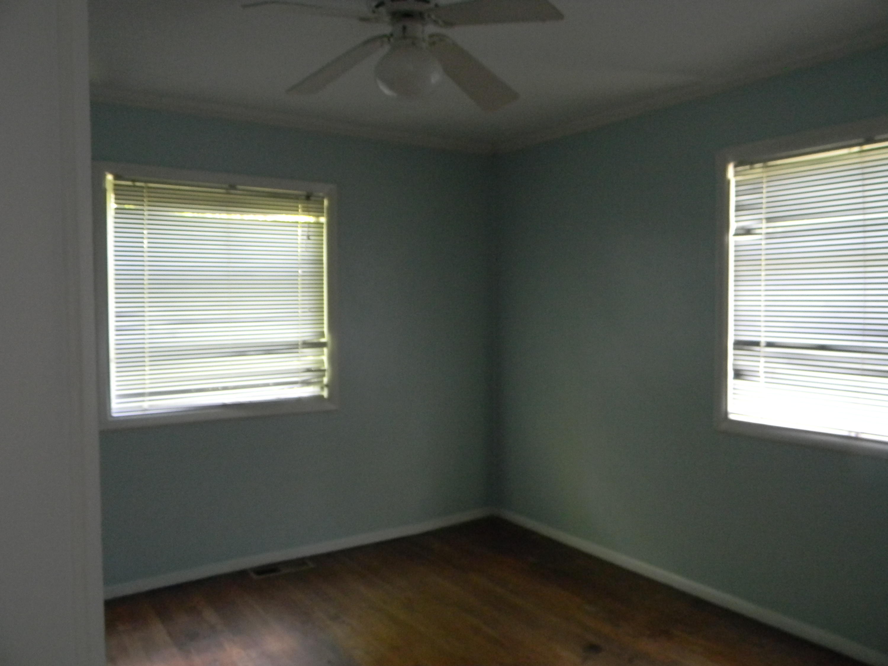 108 East Pasadena Road Oak Ridge, TN 37830 - Photo 8 of 14 DSCN1818