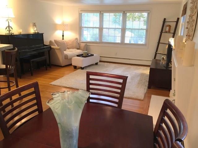 24 Ridge Road Cape Elizabeth, ME 04107 - Photo 9 of 21 Photo