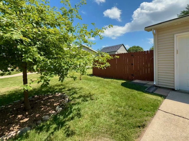 2707 Worcester Drive Champaign, IL 61821 - Photo 21 of 176