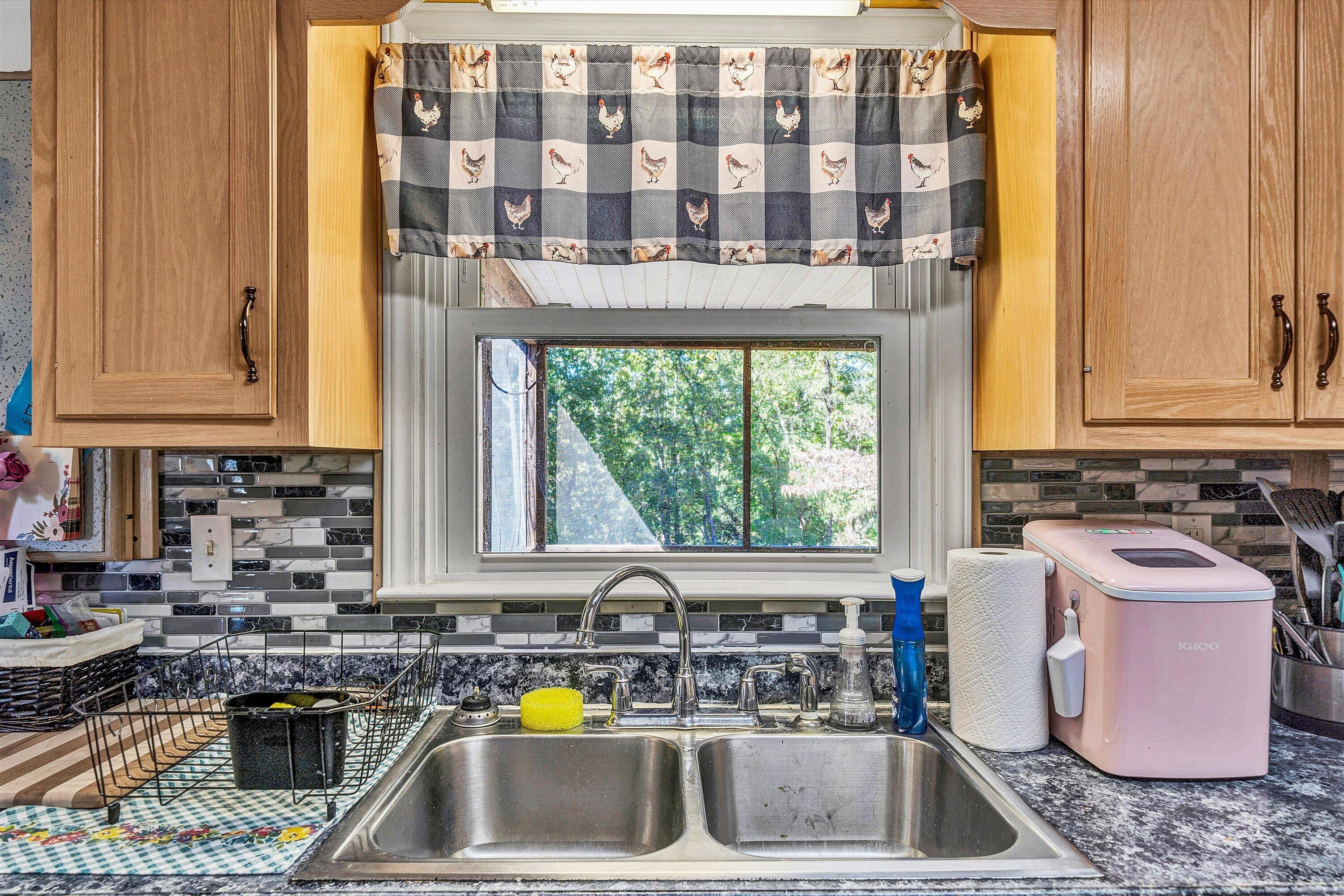 333 Farmington Road Hardy, VA 24101 - Photo 14 of 44 Kitchen