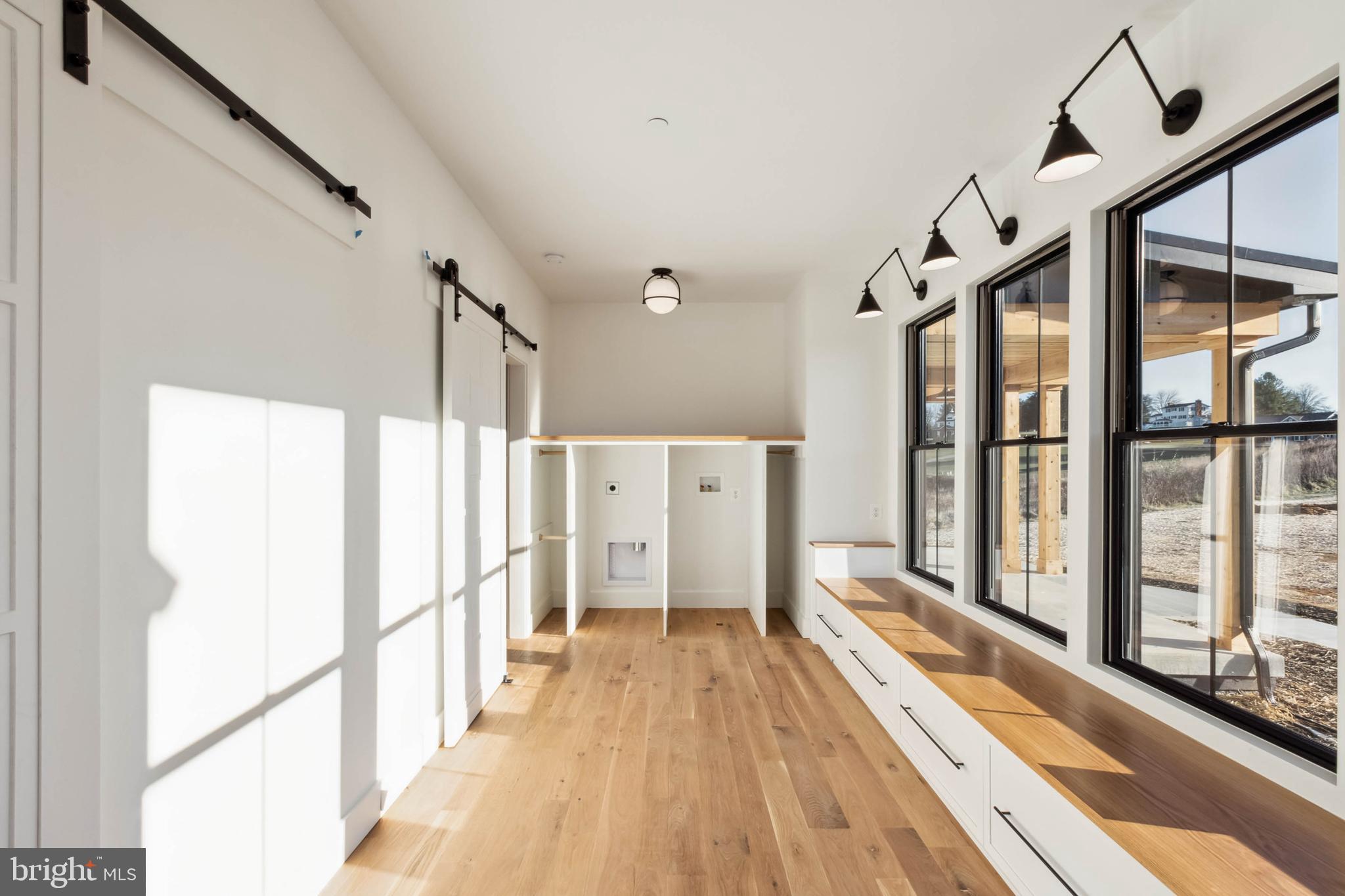 4362 Brubaker Way, Unit (LOT 5) Ijamsville, MD 21754 - Photo 18 of 37 Mud room.