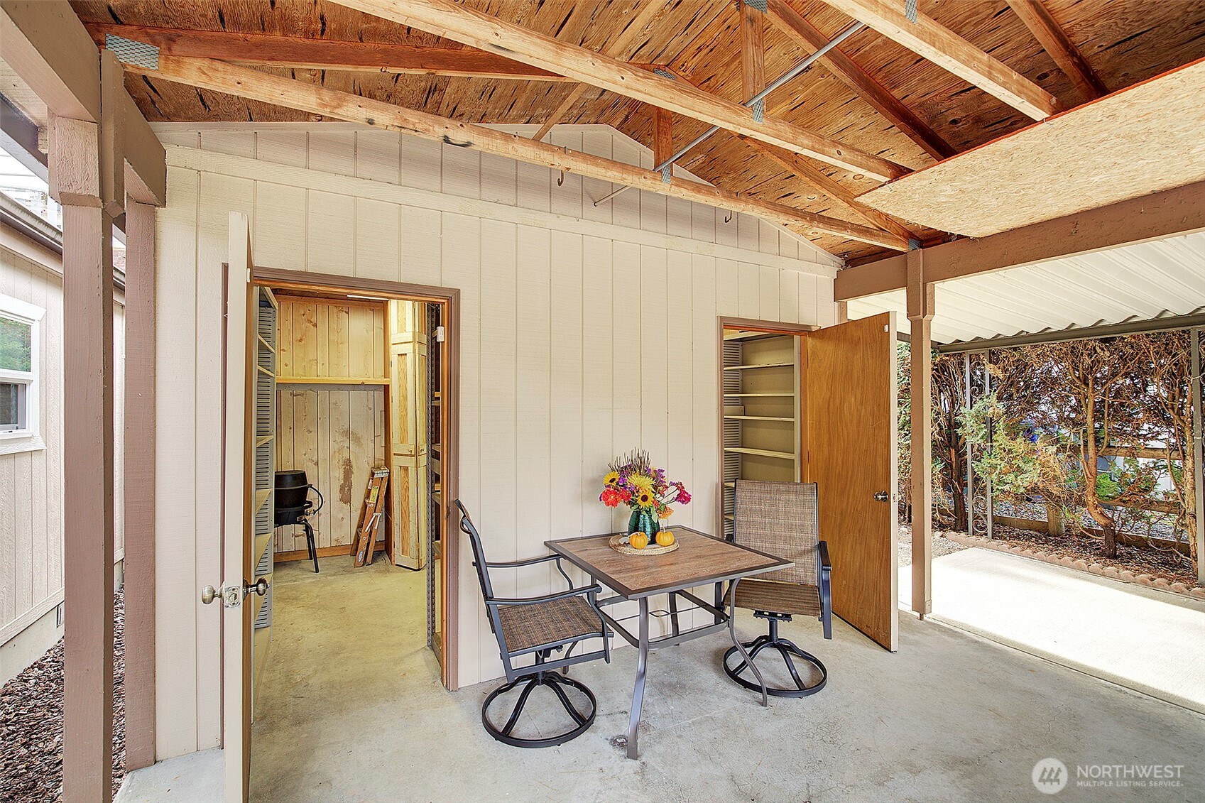 17308 Woodcrest Drive Northeast Bothell, WA 98011 - Photo 31 of 40