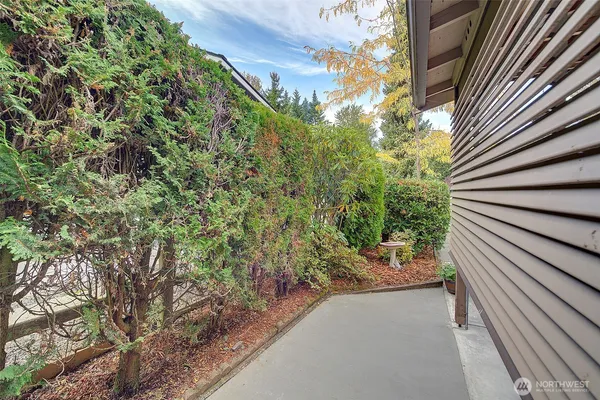 $645,000 | 17308 Woodcrest Drive Northeast, Bothell, WA 98011