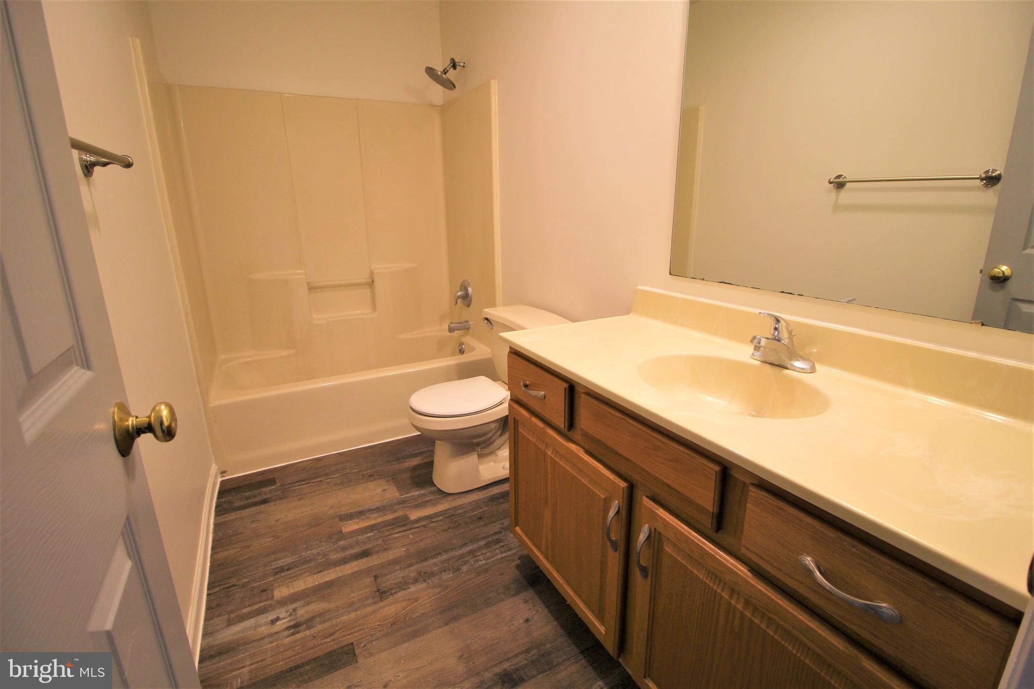 1431 Valley Road, Unit 1 Coatesville, PA 19320 - Photo 10 of 11 Picture of a similar unit