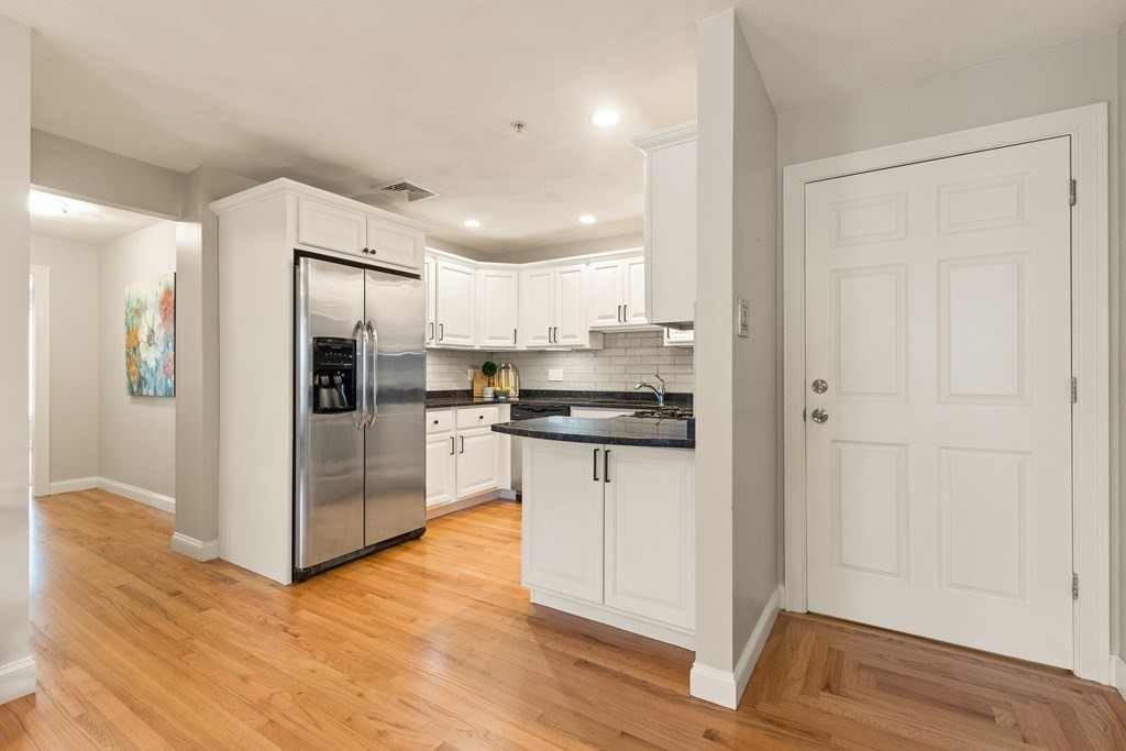 36 Middlesex Avenue, Unit 2 Wilmington, MA 01887 - Photo 6 of 24