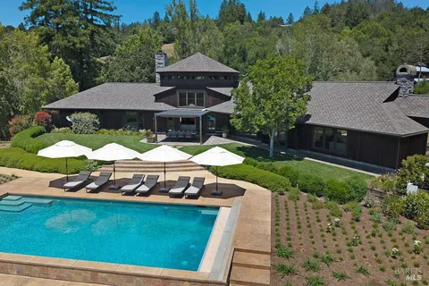 $3,995,000 | 10533 Westside Road, Healdsburg, CA 95448