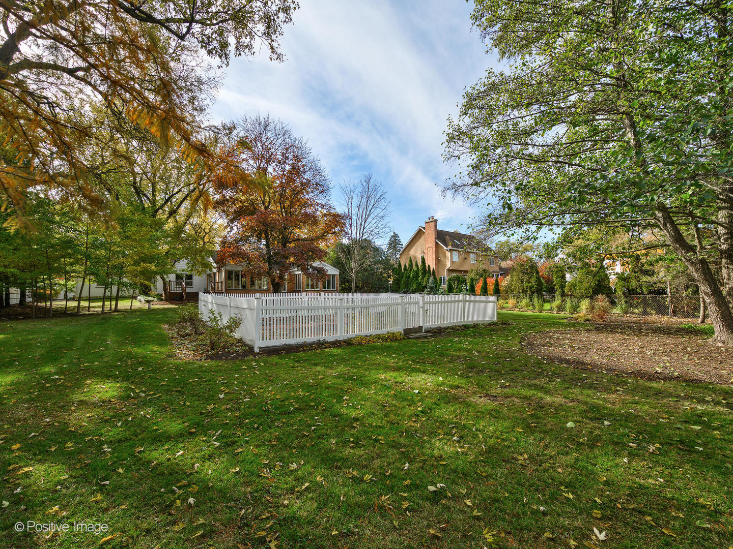 1520 Longvalley Road Glenview, IL 60025 - Photo 31 of 35 a view of yard with tree and green space