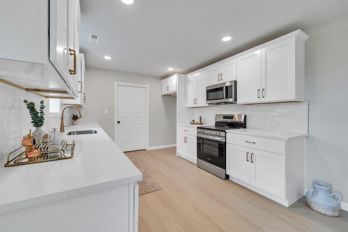 824 Commander Drive Roanoke, VA 24012 - Photo 16 of 45 16-MIB00710