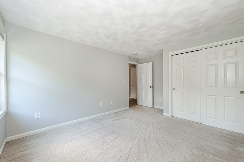 124 Weldon Farm Road Rowley, MA 01969 - Photo 24 of 40
