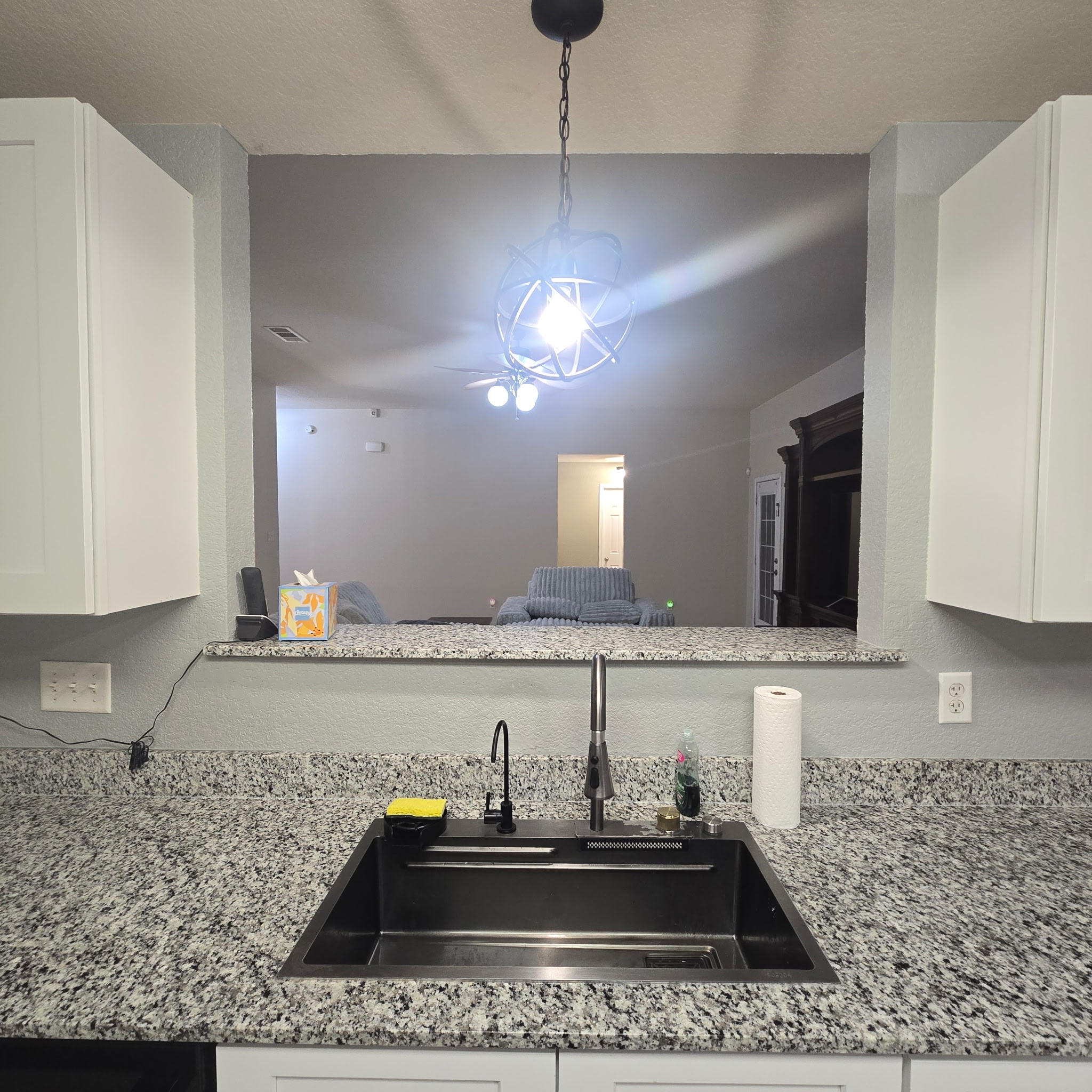 212 Druse Lane Jarrell, TX 76537 - Photo 22 of 39 a bathroom with a sink and a mirror