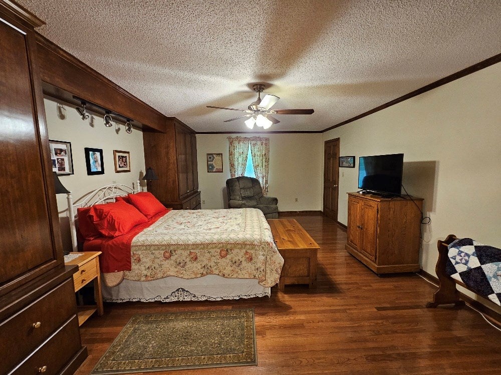 402 Spring Hollow Road Marion, VA 24354 - Photo 35 of 48 Gallery Image 35