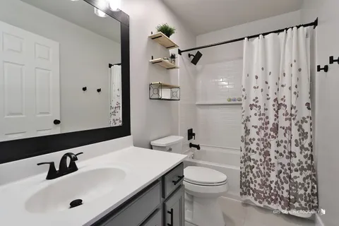 $465,000 | 451 Waterbury Drive, Round Lake, IL 60073