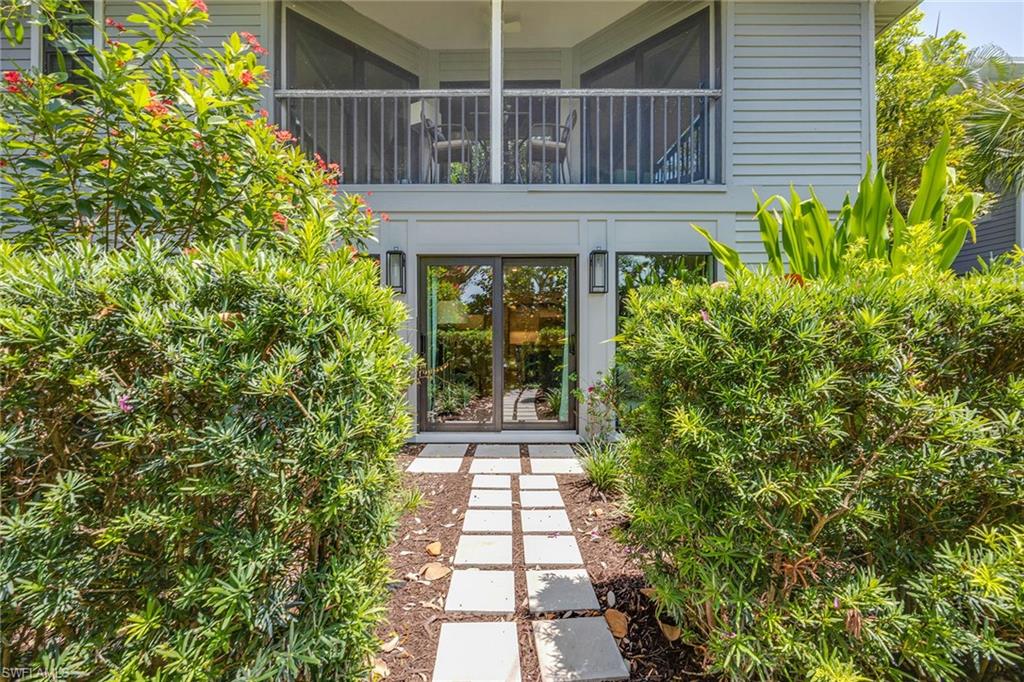 392 7th Avenue South, Unit 4 Naples, FL 34102 - Photo 25 of 29
