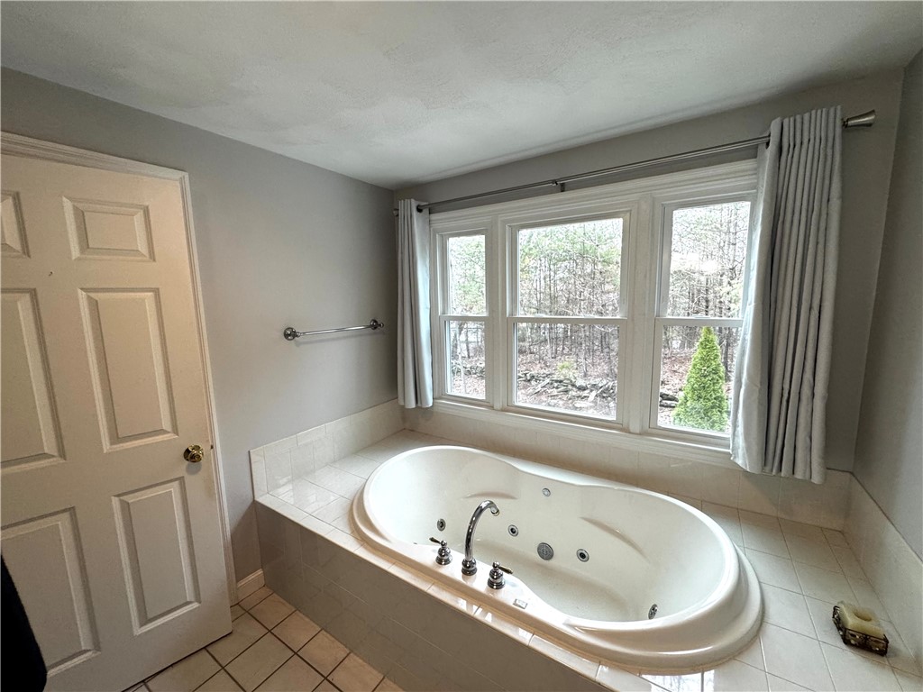 2 Cedar Forest Road North Smithfield, RI 02896 - Photo 29 of 41