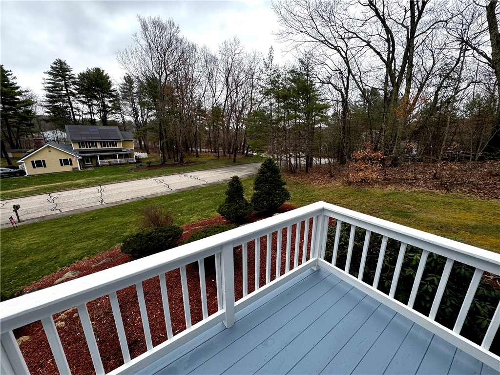 2 Cedar Forest Road North Smithfield, RI 02896 - Photo 3 of 41