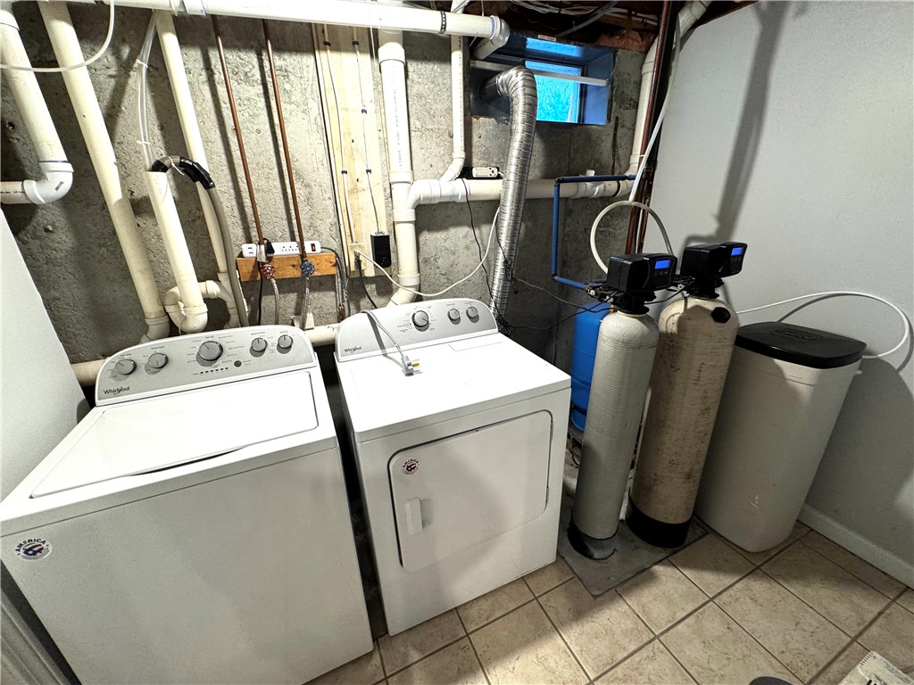 2 Cedar Forest Road North Smithfield, RI 02896 - Photo 35 of 41