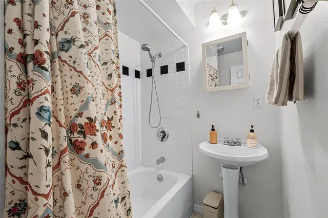 $425,000 | 1038 North Hampton Avenue, Orlando, FL 32803