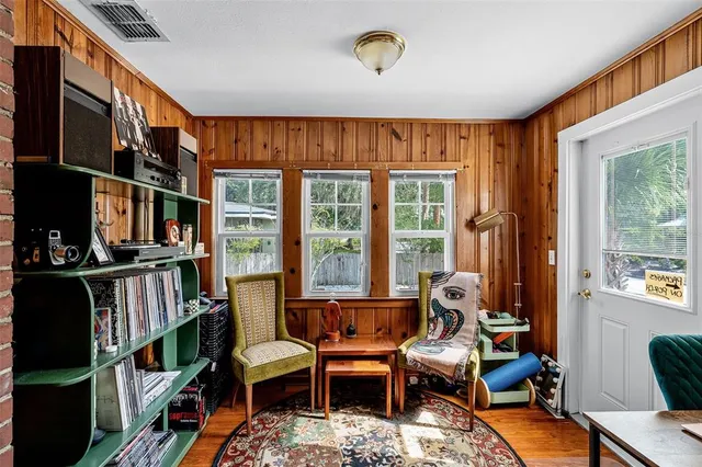 $425,000 | 1038 North Hampton Avenue, Orlando, FL 32803