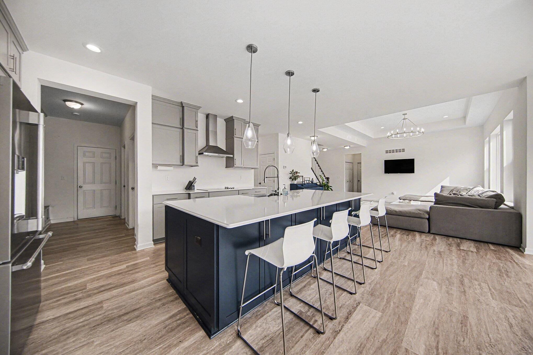 2946 Prairie View Road Ann Arbor, MI 48108 - Photo 15 of 48 018_file_8569