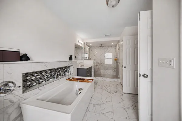 $849,000 | 2946 Prairie View Road, Ann Arbor, MI 48108