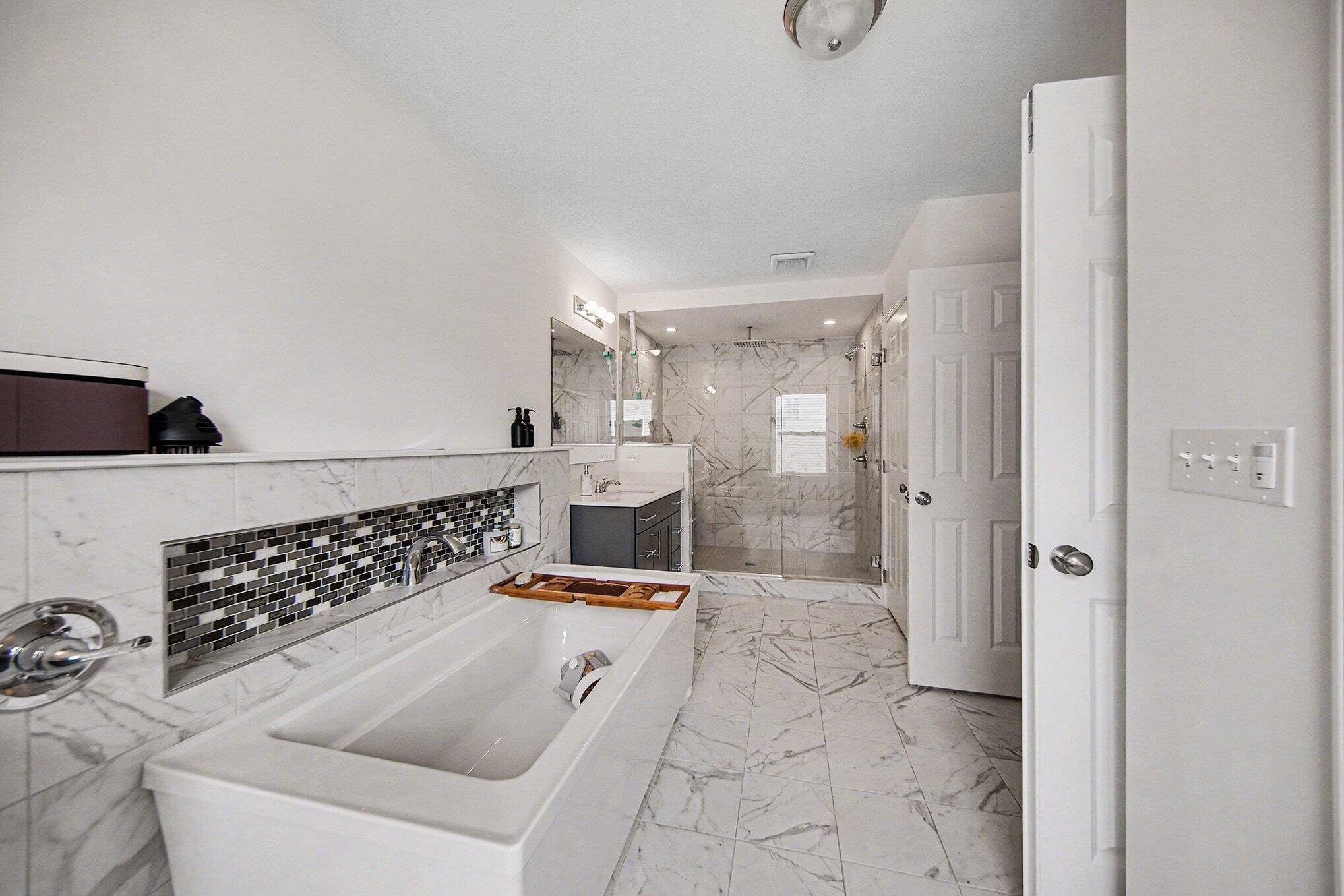 2946 Prairie View Road Ann Arbor, MI 48108 - Photo 24 of 48 027_file_2990