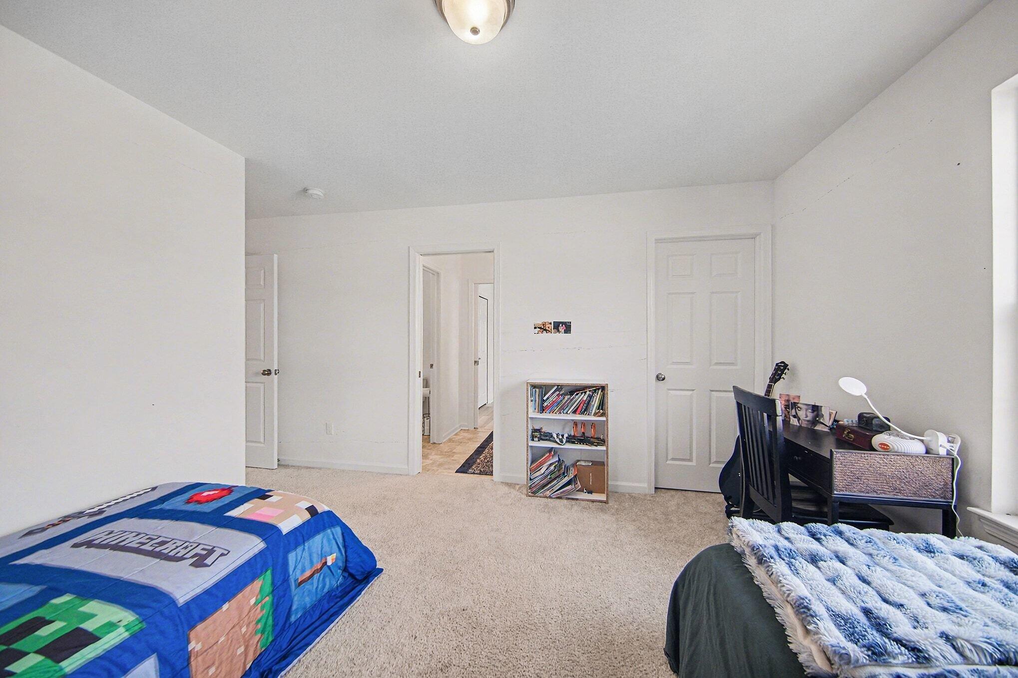 2946 Prairie View Road Ann Arbor, MI 48108 - Photo 28 of 48 031_file_4437