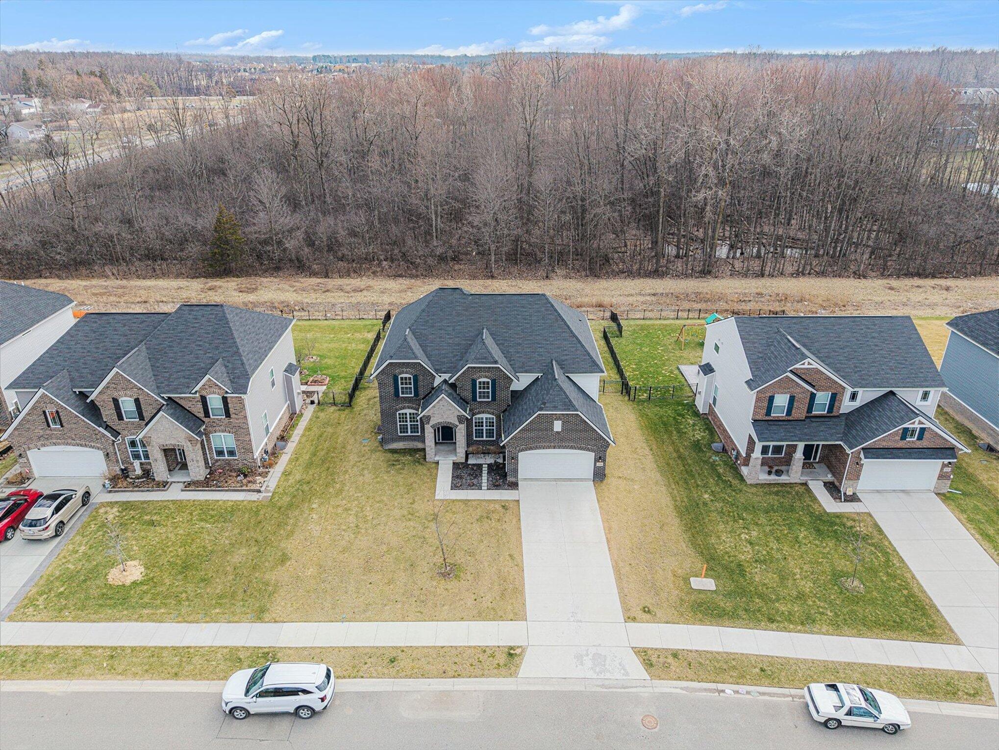 2946 Prairie View Road Ann Arbor, MI 48108 - Photo 44 of 48 049_file_3361