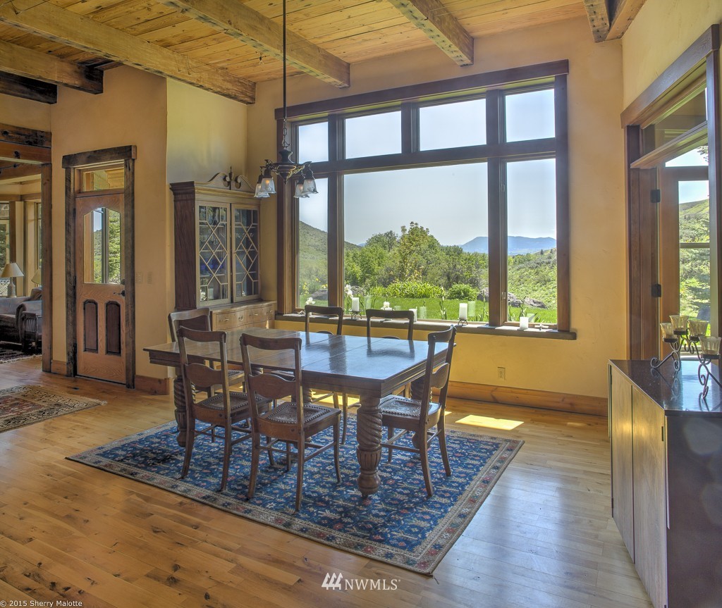 348 Rendezvous Road Winthrop, WA 98862 - Photo 12 of 25 Gallery Image 12