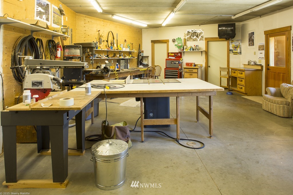 348 Rendezvous Road Winthrop, WA 98862 - Photo 20 of 25 Gallery Image 20