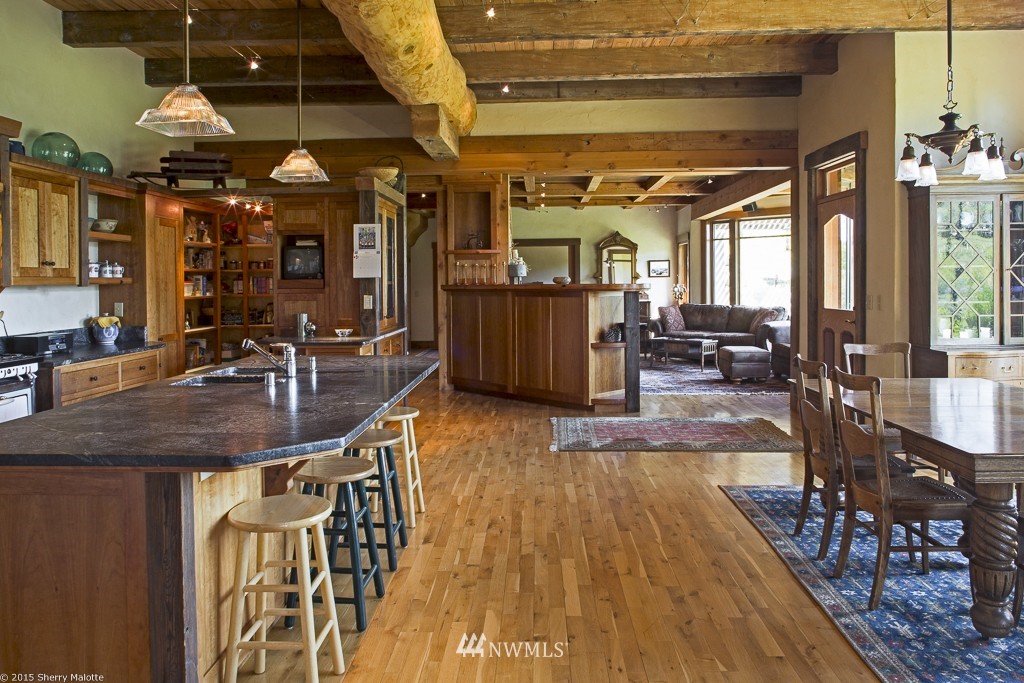 348 Rendezvous Road Winthrop, WA 98862 - Photo 8 of 25 Gallery Image 8