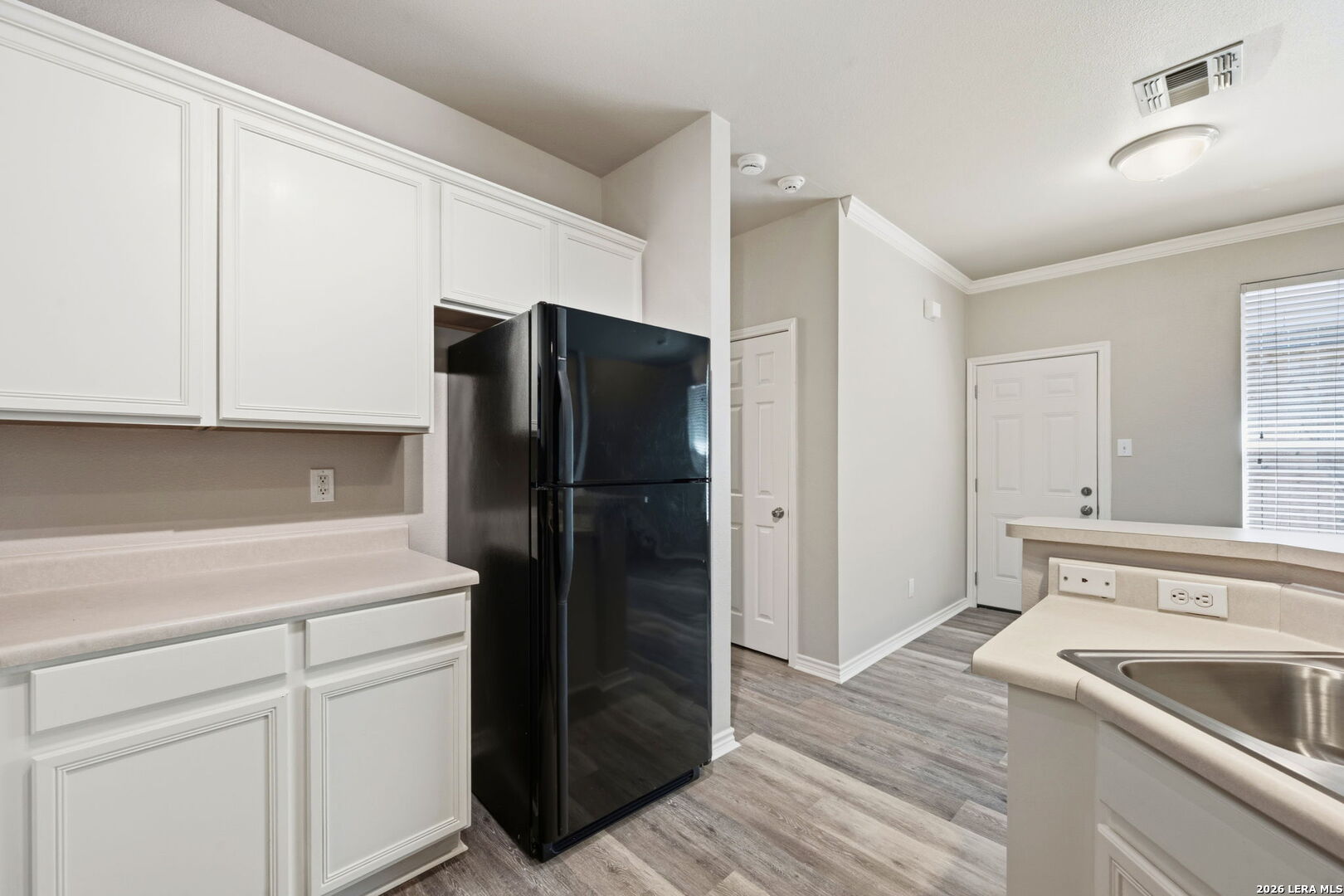 7130 Tourant Road San Antonio, TX 78240 - Photo 11 of 21