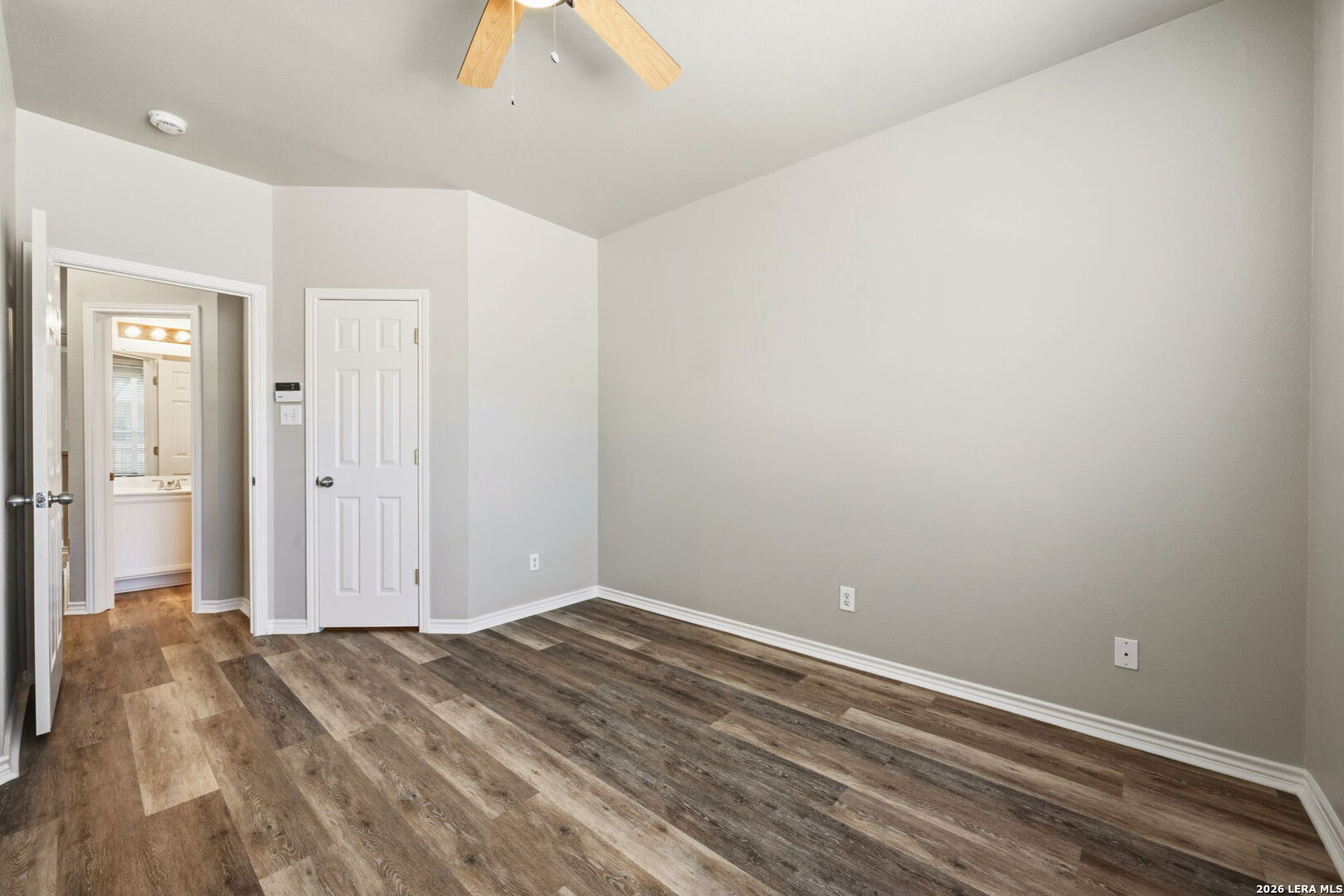 7130 Tourant Road San Antonio, TX 78240 - Photo 13 of 21