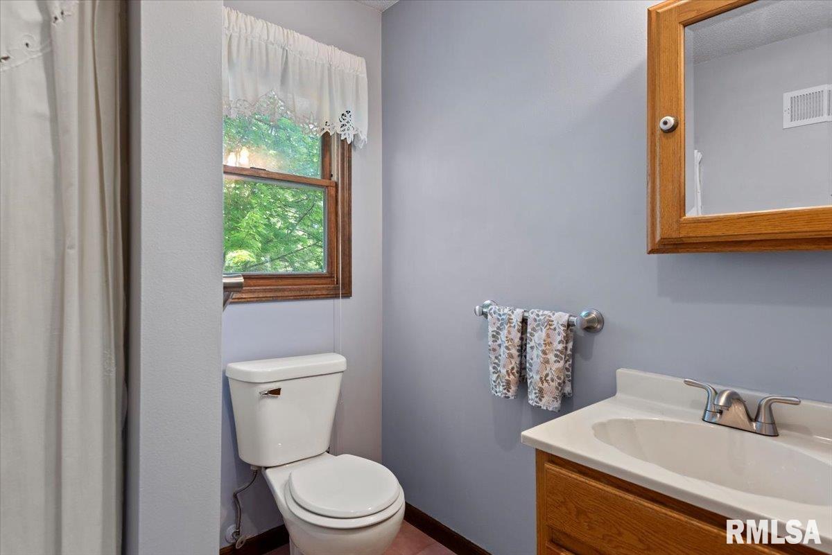 5 Taft Drive Rochester, IL 62563 - Photo 17 of 49 Gallery Image 17