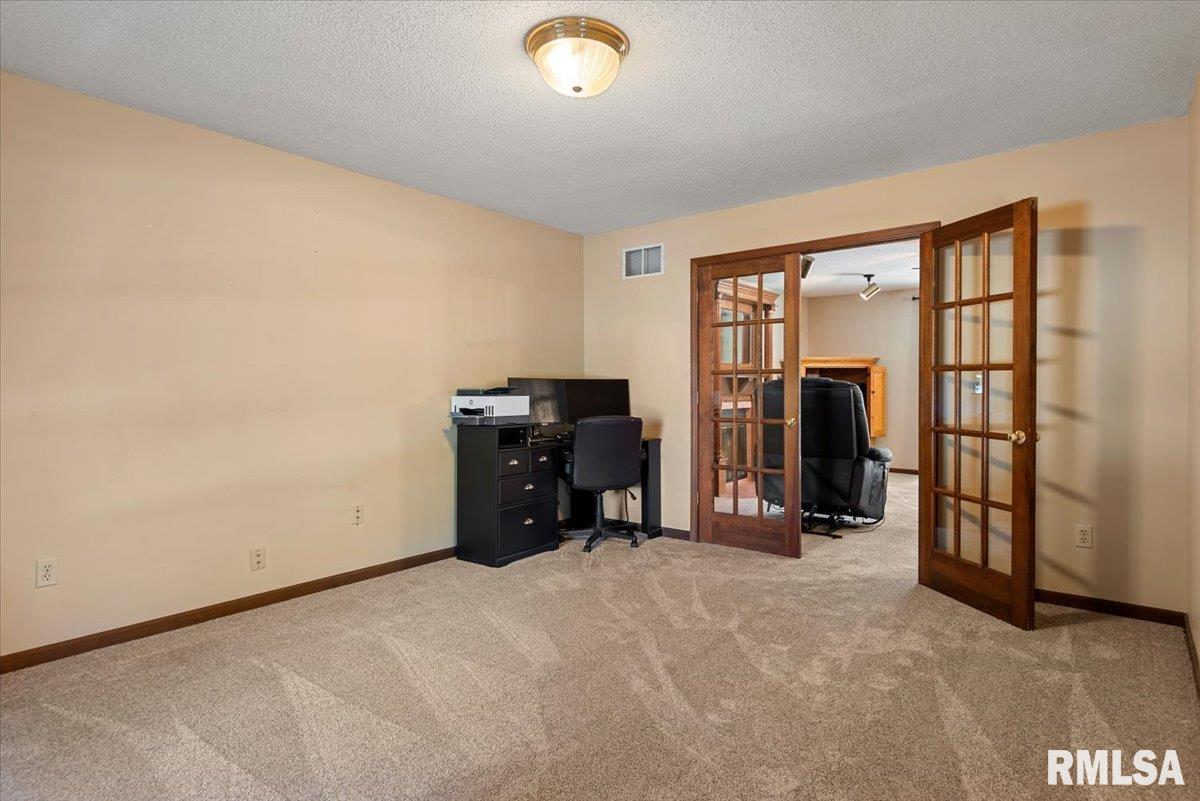 5 Taft Drive Rochester, IL 62563 - Photo 5 of 49 Gallery Image 5