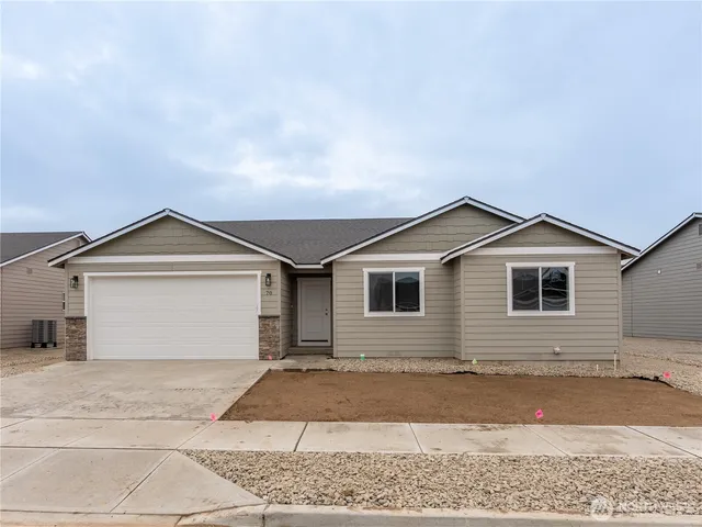 $504,900 | 70 Salmon Drive, Wenatchee, WA 98801
