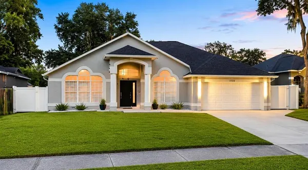 $625,000 | 3728 Cold Creek Drive, Valrico, FL 33596