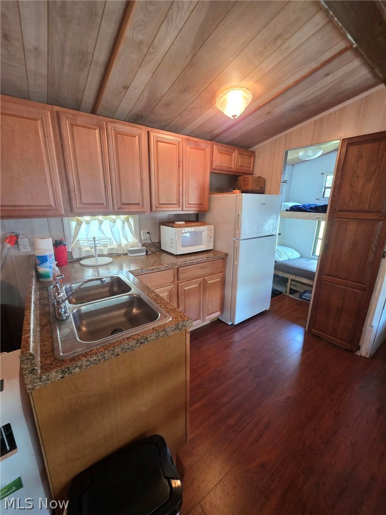 17875 Lashley Road, Unit 194 Senecaville, OH 43780 - Photo 16 of 39