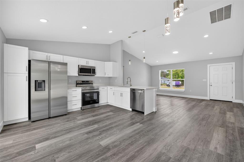 7778 Southwest 146th Ln Road Ocala, FL 34473 - Photo 11 of 31