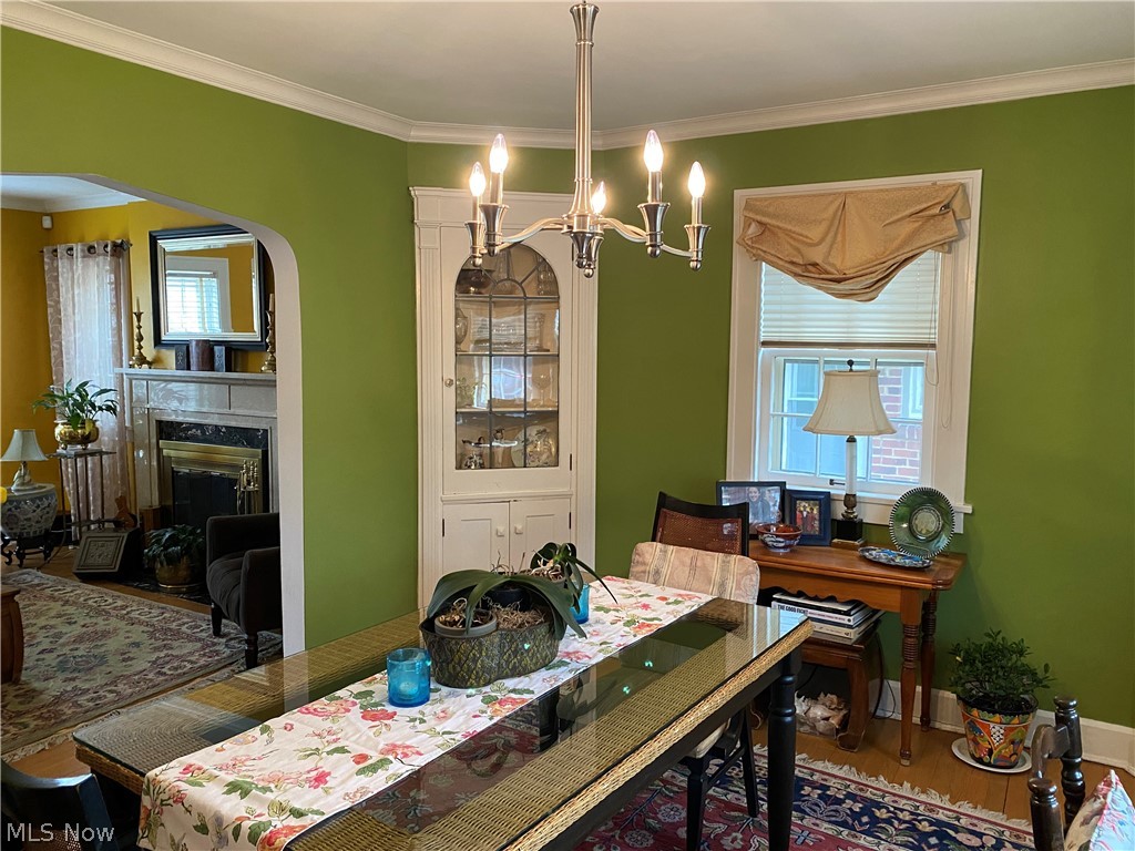 2404 Channing Road Cleveland, OH 44118 - Photo 5 of 35