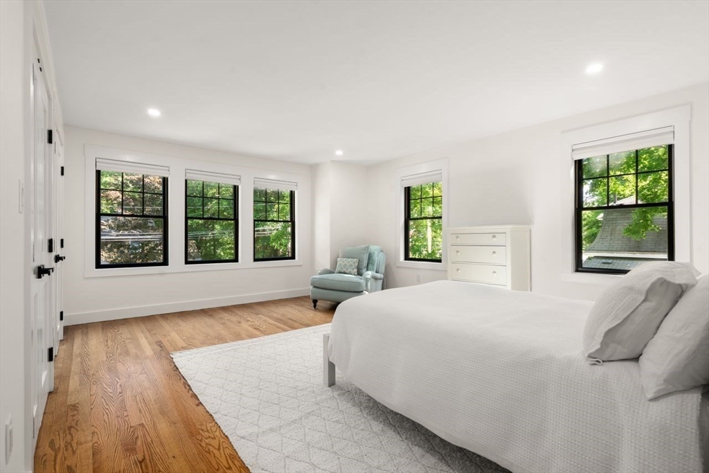 283 Walnut Street Wellesley, MA 02481 - Photo 26 of 33