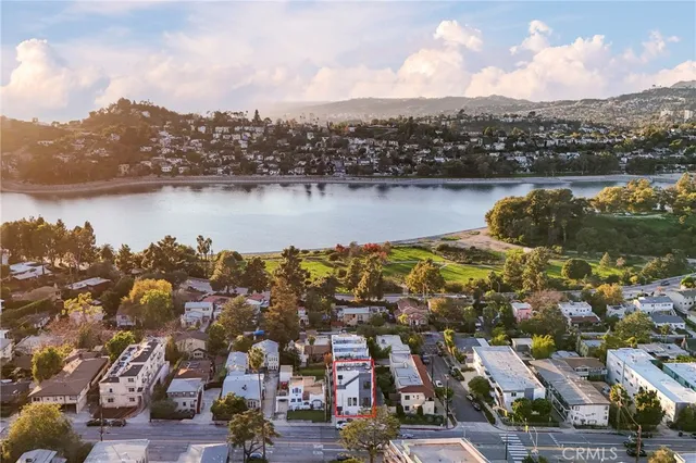 $5,950 | 2400 Glendale Court, Los Angeles, CA 90039