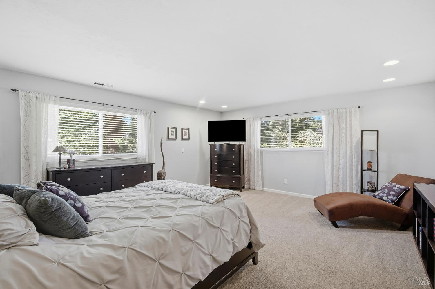 142 Shortt Road Santa Rosa, CA 95405 - Photo 24 of 48
