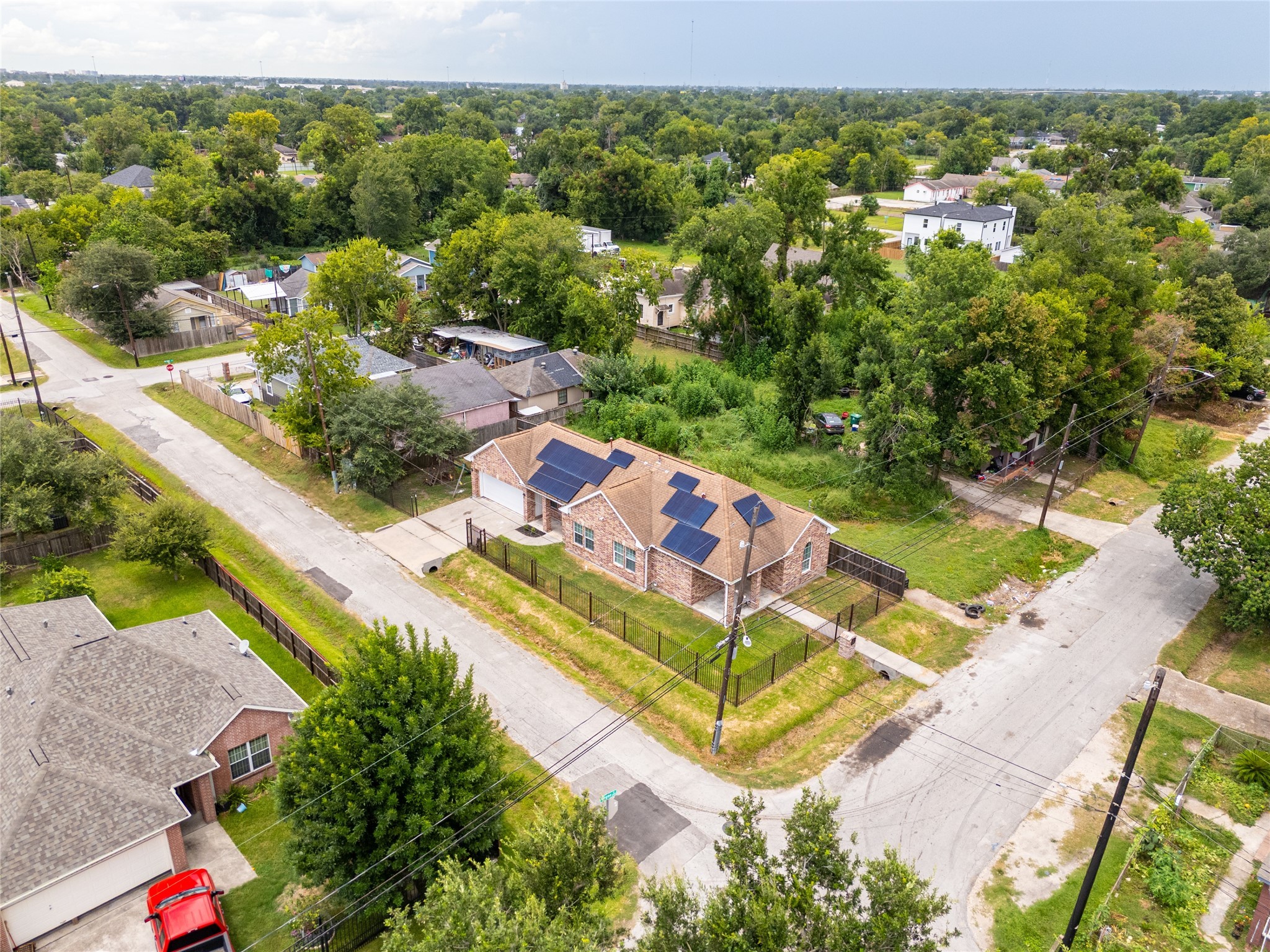 3001 Wayne Street Houston, TX 77026 - Photo 36 of 42 an aerial view of a house