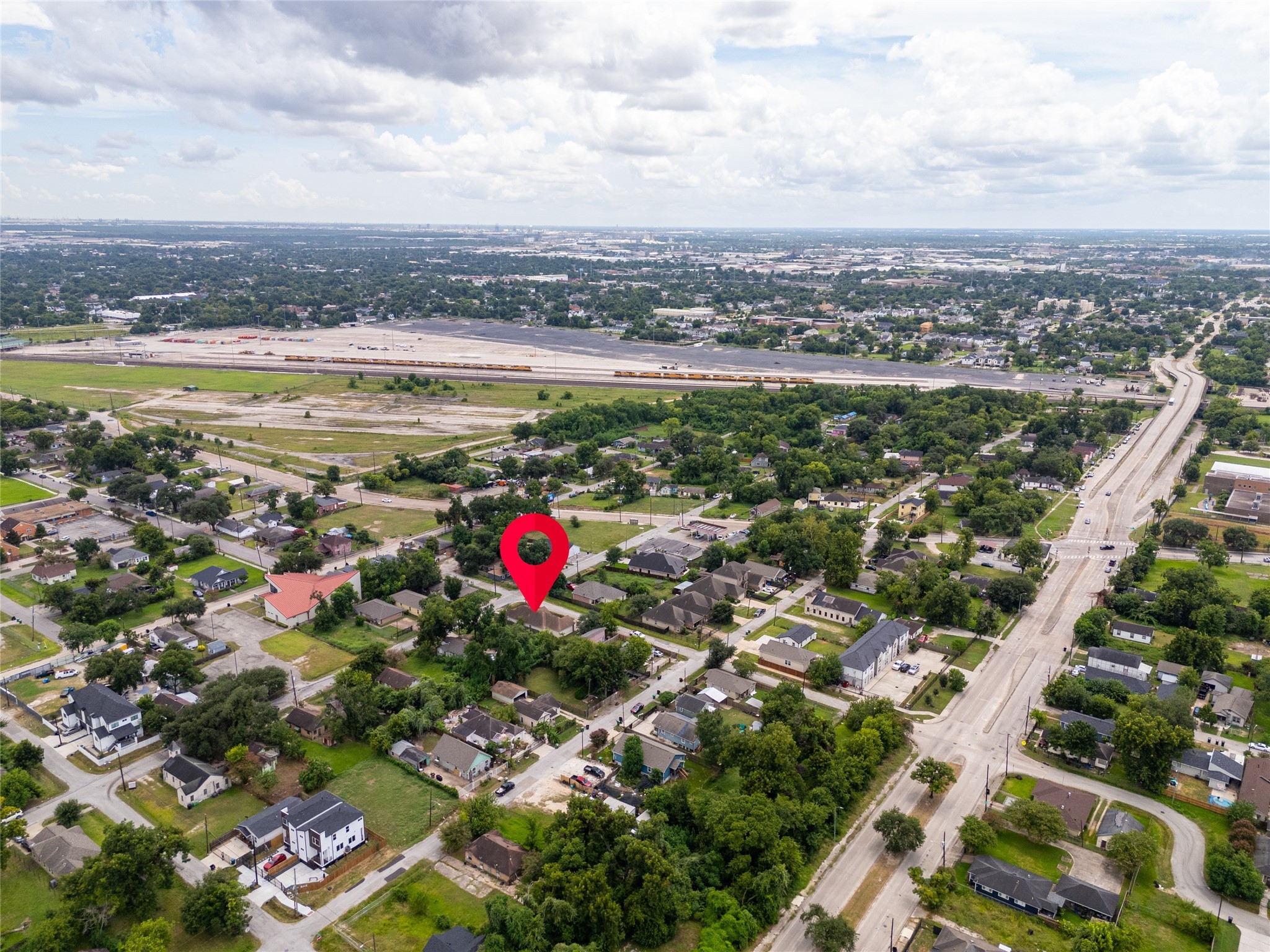 3001 Wayne Street Houston, TX 77026 - Photo 42 of 42 a view of city and ocean