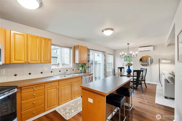 $559,950 | 28128 239th Place Southeast, Maple Valley, WA 98038