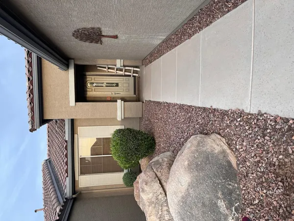 $1,900 | 20830 Enchantment Pass, Maricopa, AZ 85138