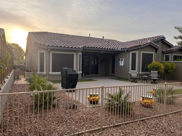 $1,900 | 20830 Enchantment Pass, Maricopa, AZ 85138