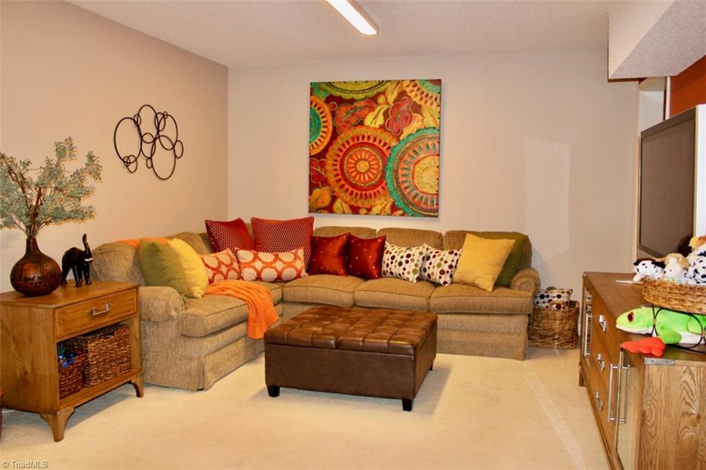 6907 Bridgewood Road Clemmons, NC 27012 - Photo 28 of 39
