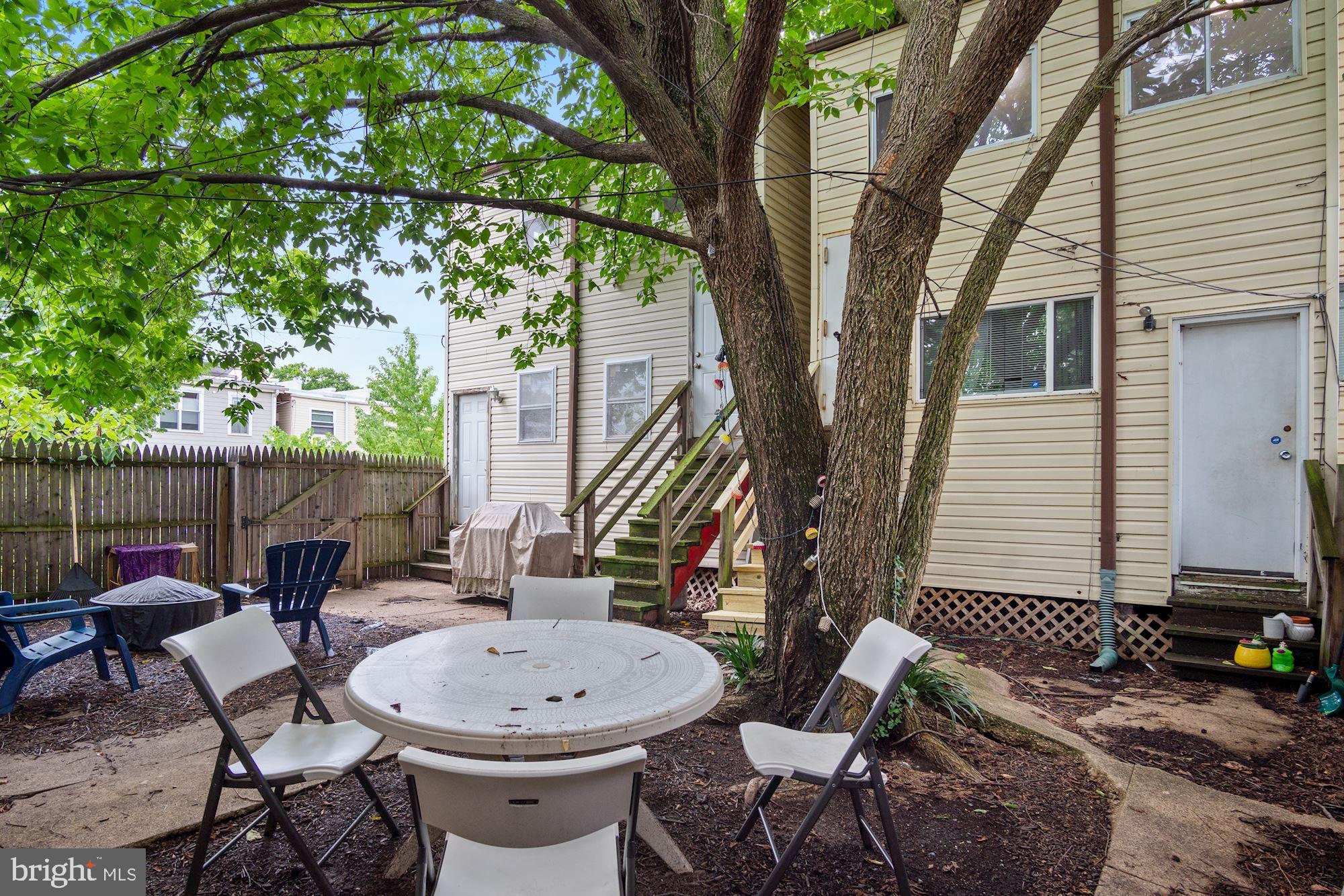 210 17th Street Southeast, Unit 2 Washington, DC 20003 - Photo 19 of 20