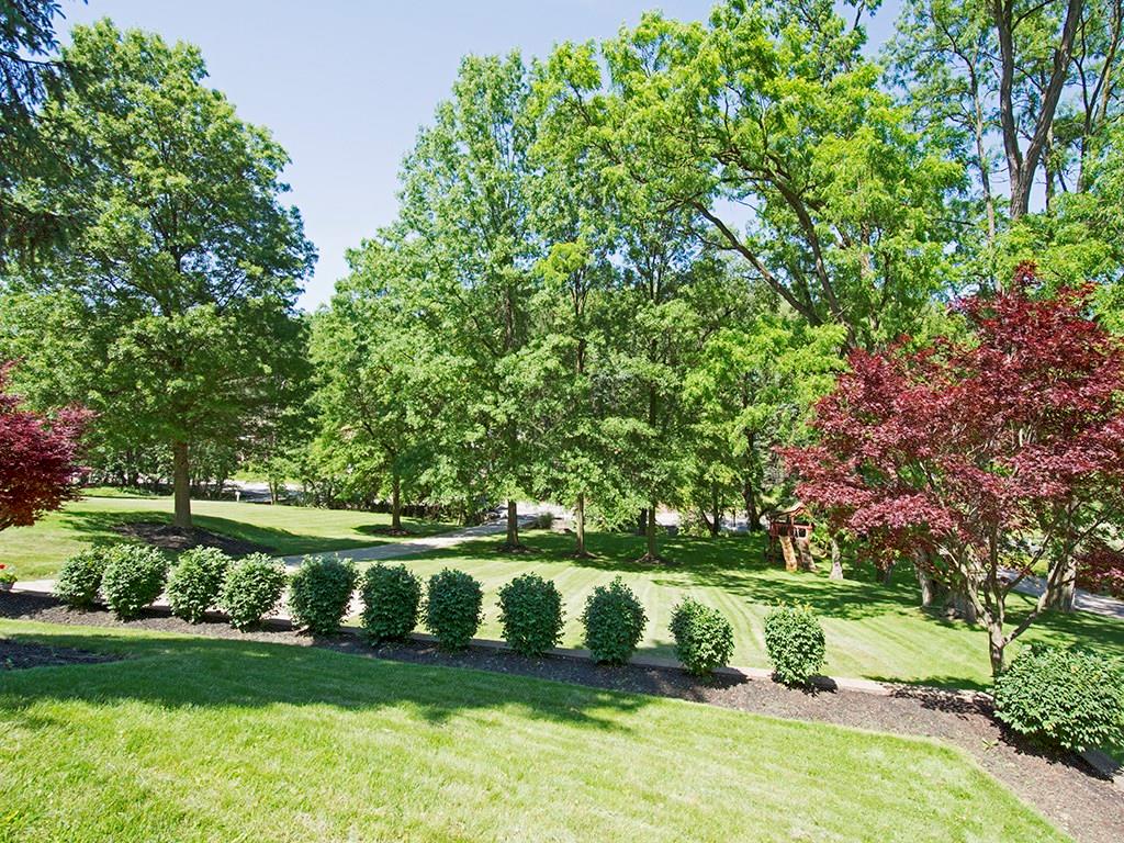 923 McNeilly Road Mt. Lebanon, PA 15226 - Photo 17 of 21 Gallery Image 17